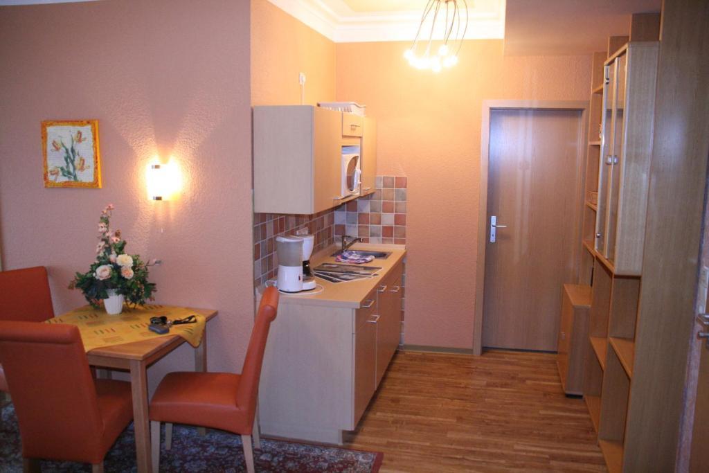 هامبورغ Albertus Paris Aparthotel الغرفة الصورة