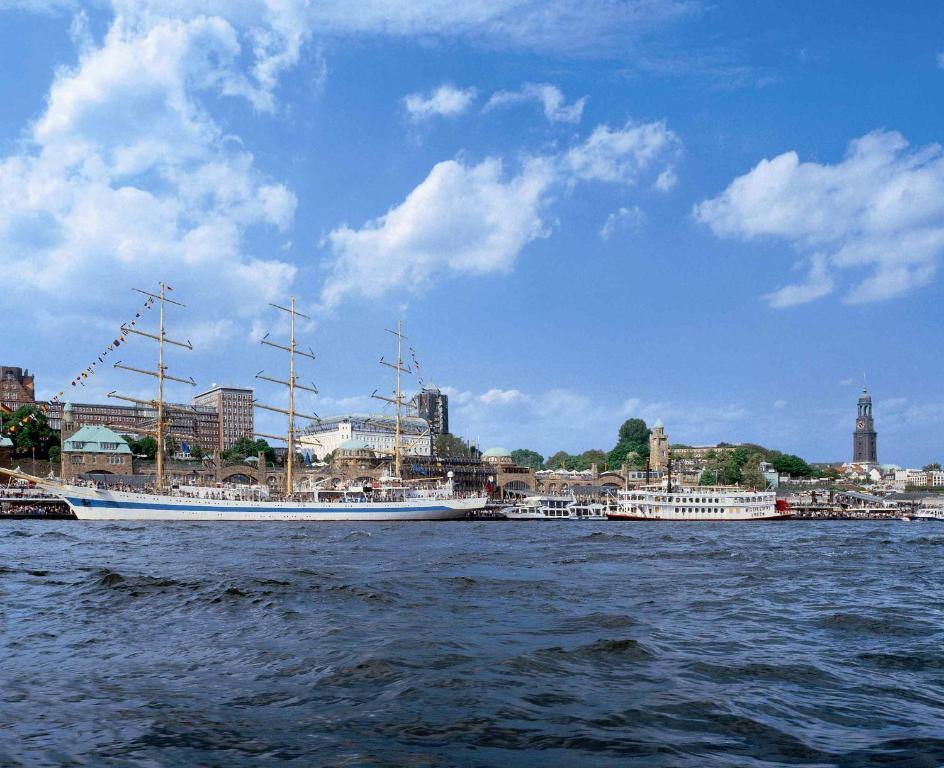 هامبورغ Albertus Paris Aparthotel المظهر الخارجي الصورة